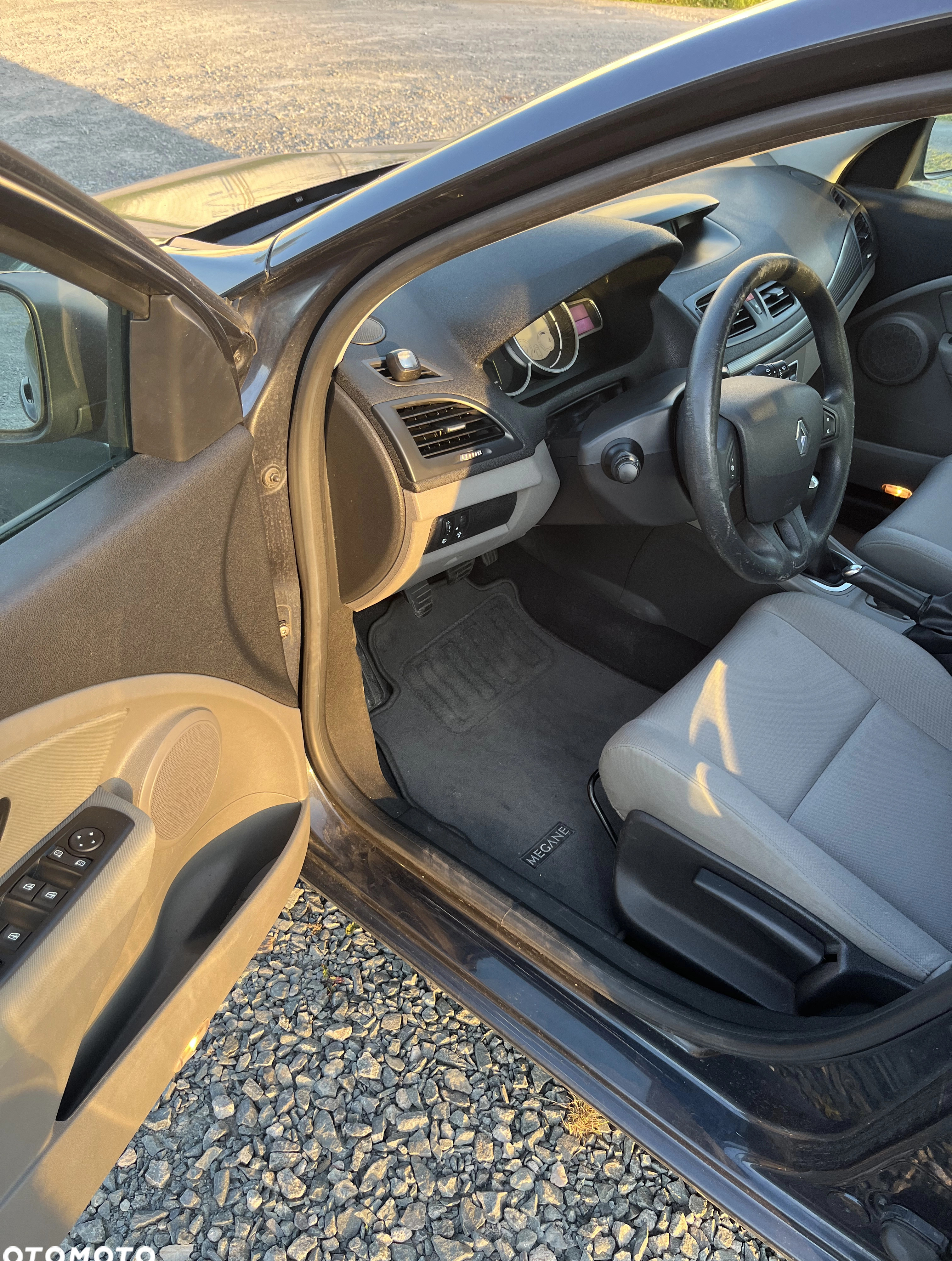 Renault Megane cena 15500 przebieg: 208075, rok produkcji 2009 z Gdańsk małe 704